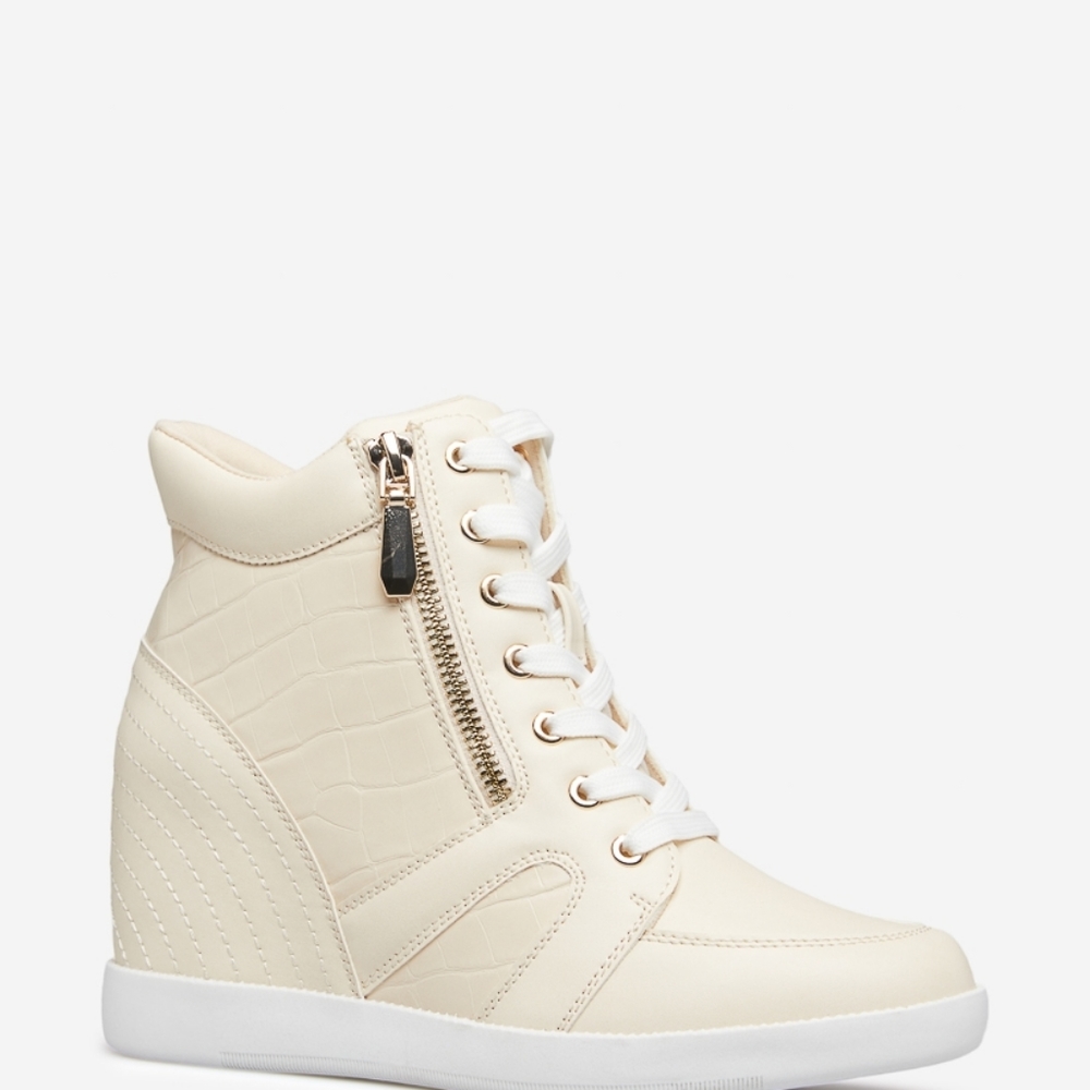 Wedge Sneaker